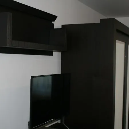 Penthouse Daniela - 3 Rooms In A Spacious Central Apartment Targu Mures Exterior photo