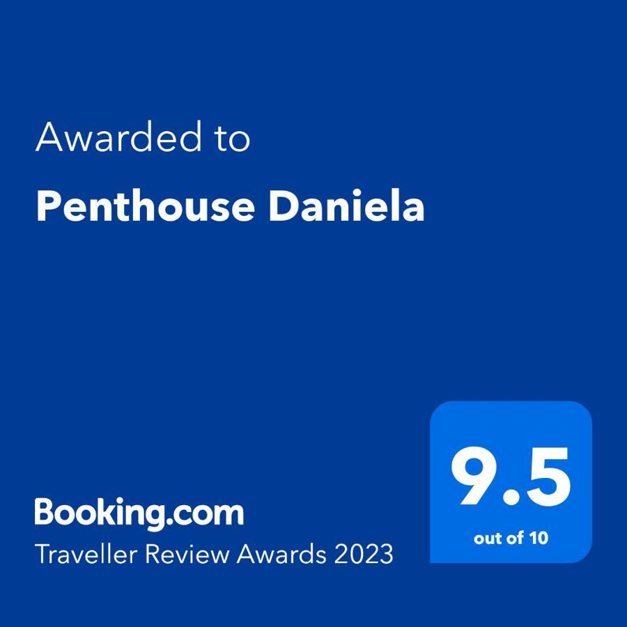 Penthouse Daniela - 3 In A Spacious Apartment Targu Mures
